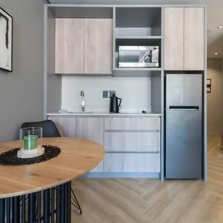 Spacious One Bed City Apartment Cape Town Exterior photo