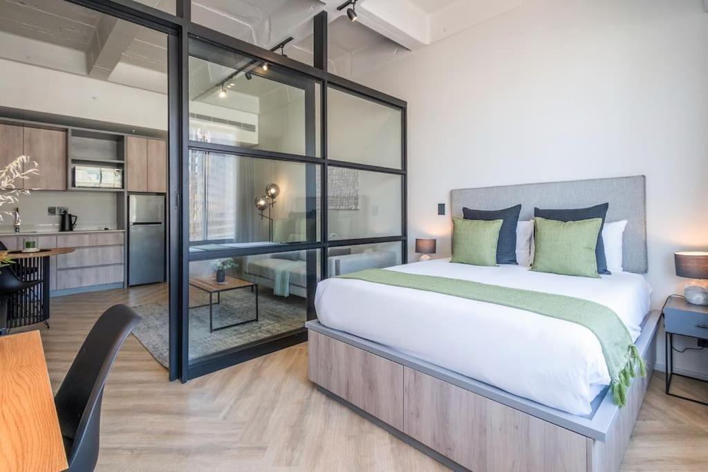 Spacious One Bed Apartment